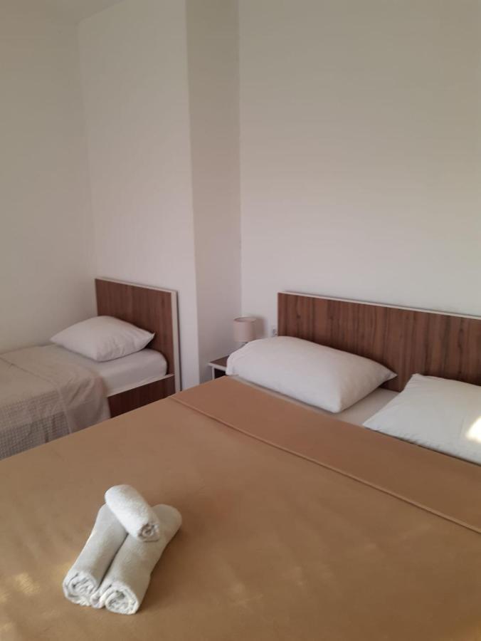 Apartment Luka บาร์บินเย ภายนอก รูปภาพ