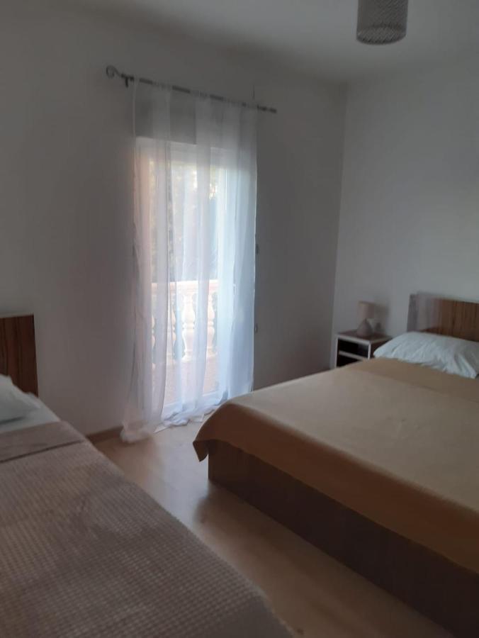Apartment Luka บาร์บินเย ภายนอก รูปภาพ