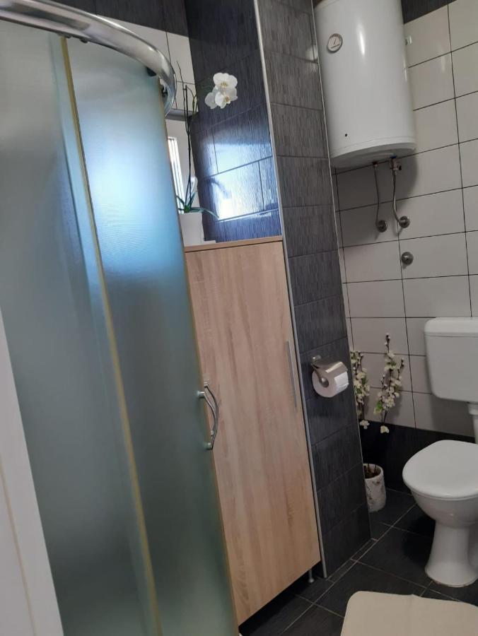 Apartment Luka บาร์บินเย ภายนอก รูปภาพ