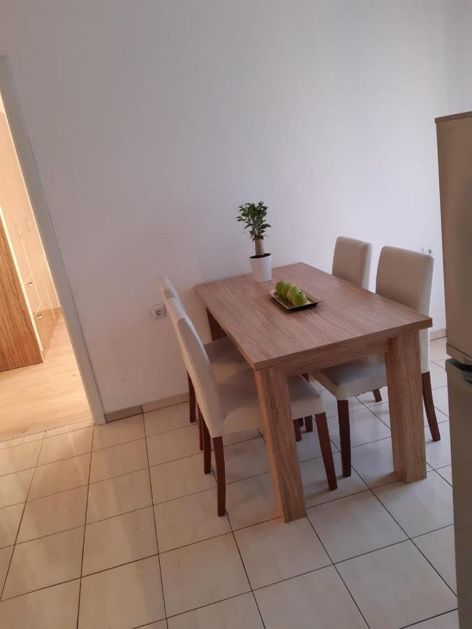 Apartment Luka บาร์บินเย ภายนอก รูปภาพ
