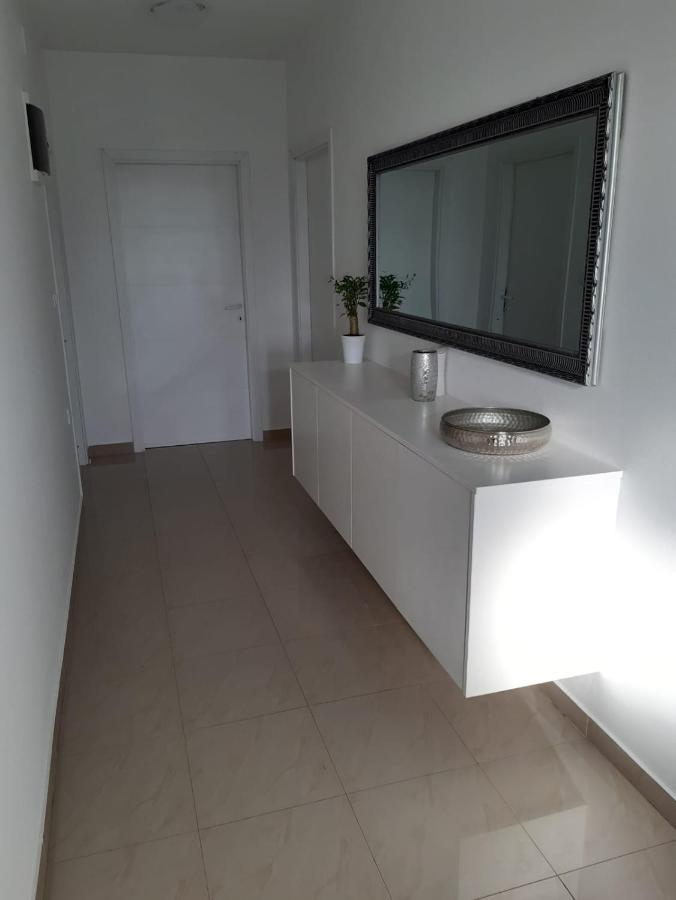 Apartment Luka บาร์บินเย ภายนอก รูปภาพ